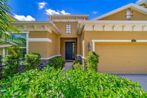 10405 HAMPTON MEADOW WAY, RIVERVIEW, FL 33578 Sold 02/20/24