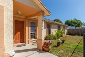 9502 Drakemill Ct, Tampa, FL 33615, Sold 05/24/23