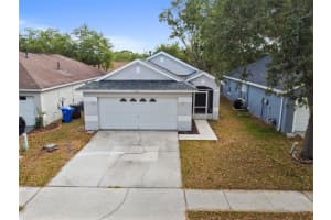 807 CAPE COD CIRCLE, VALRICO, FL 33594 Sold 05/23/23