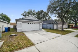 807 CAPE COD CIRCLE, VALRICO, FL 33594 Sold 05/23/23