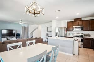 30547 Thunderbird Dr, Wesley Chapel, FL 33545, Sold 05/02/23