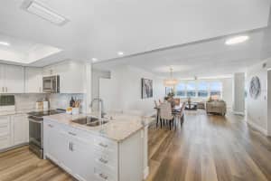 5200 Brittany Dr S, St. Petersburg, FL 33715, Sold 04/28/23