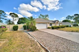 126 BERGEN CIRCLE, AUBURNDALE, FL 33823 Sold 06/02/23