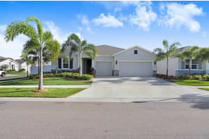 446 6th Ave NW, Ruskin, FL 33570, Sold 04/26/23
