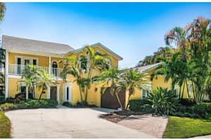 1016 S Sterling Ave, Tampa, FL 33629, Sold 04/29/23