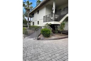 4752 FOX HUNT DRIVE, WESLEY CHAPEL, FL 33543 Sold 10/26/23