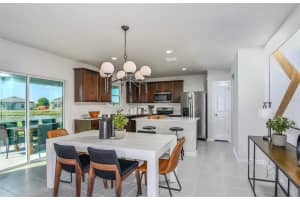 577 PINE TREE BOULEVARD, LAKE ALFRED, FL 33850 Sold 09/27/23