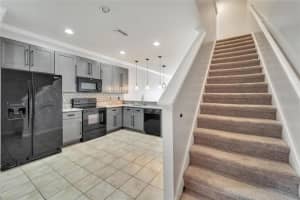 5053 White Sanderling Ct, Tampa, FL 33619, Sold 05/25/23