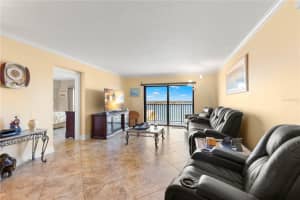 7300 Sun Island Dr S, South Pasadena, FL 33707, Sold 05/12/23