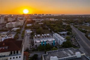 32 Audubon Pl, Sarasota, FL 34237, Sold 06/02/23