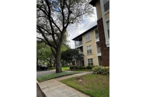 10020 Strafford Oak Ct, Tampa, FL 33624, Sold 04/14/23