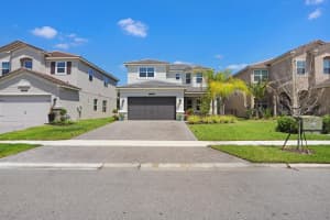 30421 SUNLAND COURT, WESLEY CHAPEL, FL 33543 Sold 09/19/23