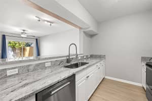 3735 CASS STREET, TAMPA, FL 33609 Sold 05/05/23