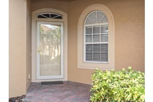 1319 Innsbruck Ct, Winter Haven, FL 33884, Sold 05/30/23