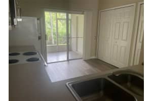 8621 HUNTERS KEY CIRCLE, TAMPA, FL 33647 Sold 05/03/23