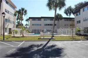 209 LINCOLN CIRCLE, ST PETERSBURG, FL 33702 Sold 11/05/24