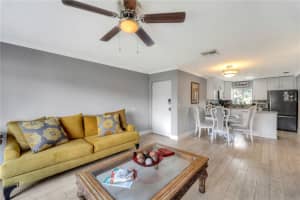 2700 HIDDEN LAKE DRIVE, SARASOTA, FL 34237 Sold 07/13/23