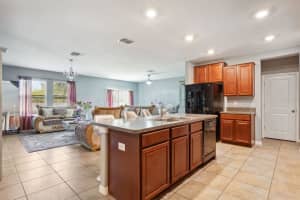 11810 MIRACLE MILE DRIVE, RIVERVIEW, FL 33578 Sold 05/11/23