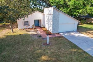 906 VAN DRIVE, AUBURNDALE, FL 33823 Sold 08/18/23