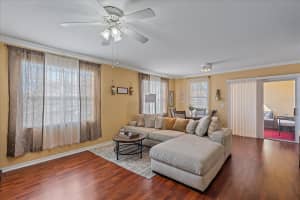1020 Villagio Cir, Sarasota, FL 34237, Sold 06/02/23