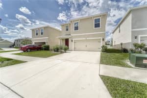 3508 WINTERBERRY LANE, VALRICO, FL 33594 Sold 09/21/23