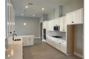 3708 Creekside Park Dr, Parrish, FL 34219, Sold 05/31/23