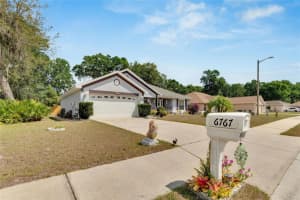 6767 Krenson Oaks Cir Lakeland, FL 33810 Sold 06/26/23