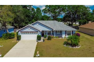 6767 Krenson Oaks Cir Lakeland, FL 33810 Sold 06/26/23
