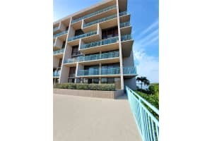 1 Key Capri #112e Treasure Island, FL 33706 Sold 06/28/23