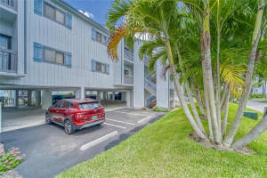 810 BAHIA DEL SOL DRIVE, RUSKIN, FL 33570 Sold 07/14/23