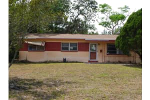 3695 SEAROBIN DRIVE, ST PETERSBURG, FL 33705 Sold 05/15/24
