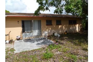 3695 SEAROBIN DRIVE, ST PETERSBURG, FL 33705 Sold 05/15/24