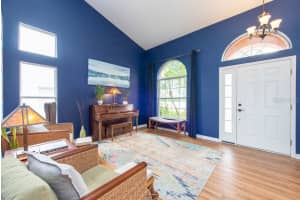 1546 MIRA LAGO CIRCLE, RUSKIN, FL 33570 Sold 08/01/23