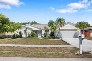 2547 WOOD OAK DRIVE, SARASOTA, FL 34232 Sold 07/26/23