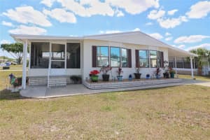 105 SAINT THOMAS COURT, APOLLO BEACH, FL 33572 Sold 06/07/23