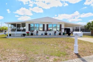 105 SAINT THOMAS COURT, APOLLO BEACH, FL 33572 Sold 06/07/23