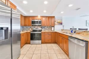 19418 Gulf Blvd, Indian Rocks Beach, FL 33785, Sold 05/25/23