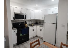 8605 Huron Ct, Tampa, FL 33614, Sold 06/02/23