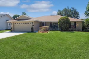 2261 PALMVIEW CIRCLE, AUBURNDALE, FL 33823 Sold 05/26/23