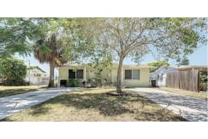 12527 1ST ISLE, HUDSON, FL 34667 Sold 08/11/23