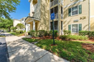 18439 BRIDLE CLUB DRIVE, TAMPA, FL 33647 Sold 05/31/23