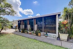3229 40TH LANE, ST PETERSBURG, FL 33711 Sold 09/15/23