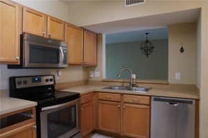 6411 HOLLYDALE PLACE, RIVERVIEW, FL 33578 Sold 07/06/23