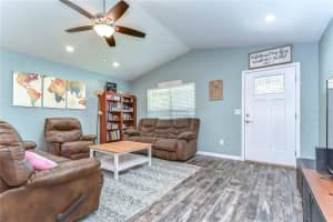 317 WALNUT STREET, AUBURNDALE, FL 33823 Sold 06/29/23