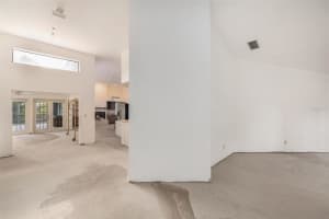 4760 COCONUT PALM CIRCLE, ST PETERSBURG, FL 33703 Sold 07/31/23