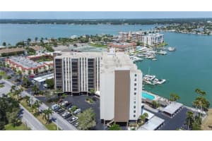 10355 PARADISE BOULEVARD, TREASURE ISLAND, FL 33706 Sold 10/24/23