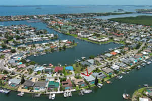 6431 LAKE SUNRISE DRIVE, APOLLO BEACH, FL 33572 Sold 12/15/23