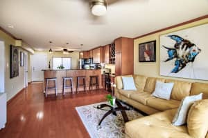 7510 SUNSHINE SKYWAY LANE, ST PETERSBURG, FL 33711 Sold 06/26/23