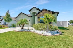 11615 Winterset Cove Drive, Riverview, Florida 33579