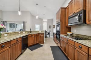 6840 BOULDER RUN LOOP, WESLEY CHAPEL, FL 33545 Sold 07/31/23